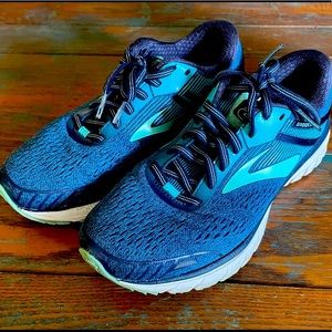Brooks Womens Adrenaline GTS 18 1202681B495 Blue Running Shoe Sneakers Sz 7.5